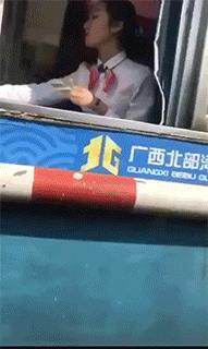 爱美有风险,贴膜需谨慎