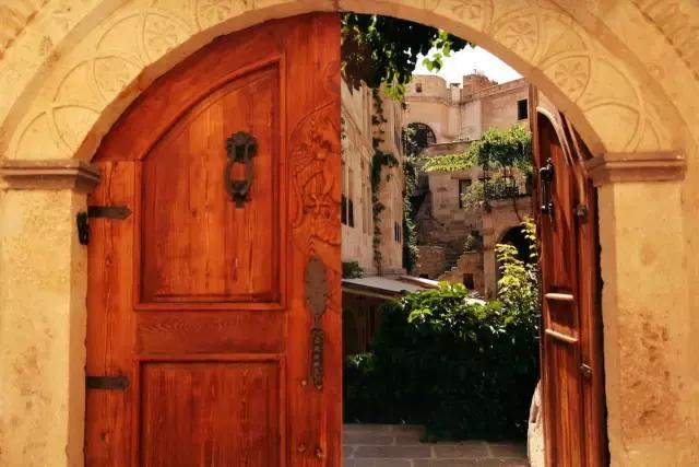 去旅游拍的风景照怎么发朋友圈,怎么给朋友圈的旅游照点评