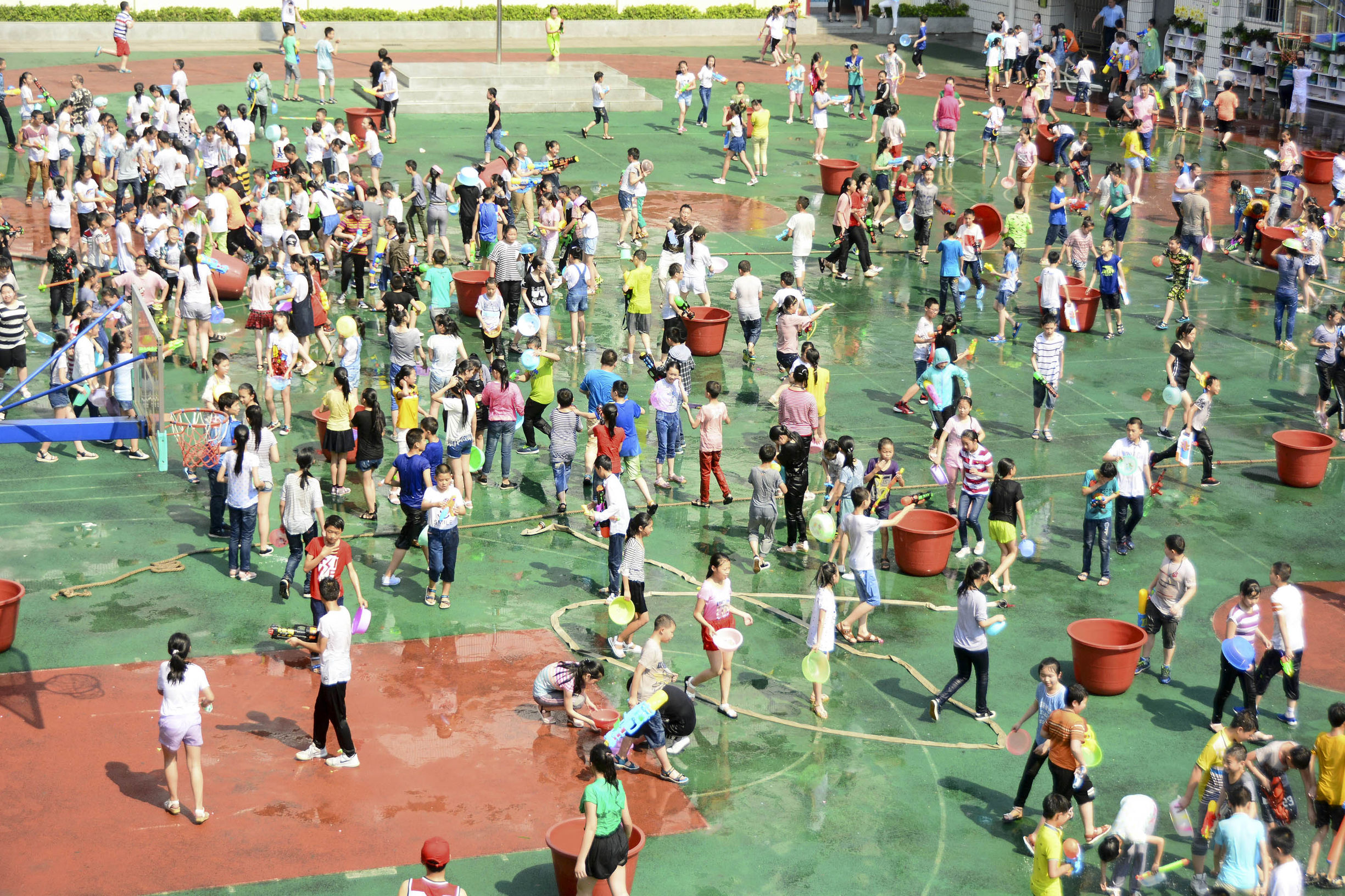 巴州三小素质拓展活动,巴州三中训练