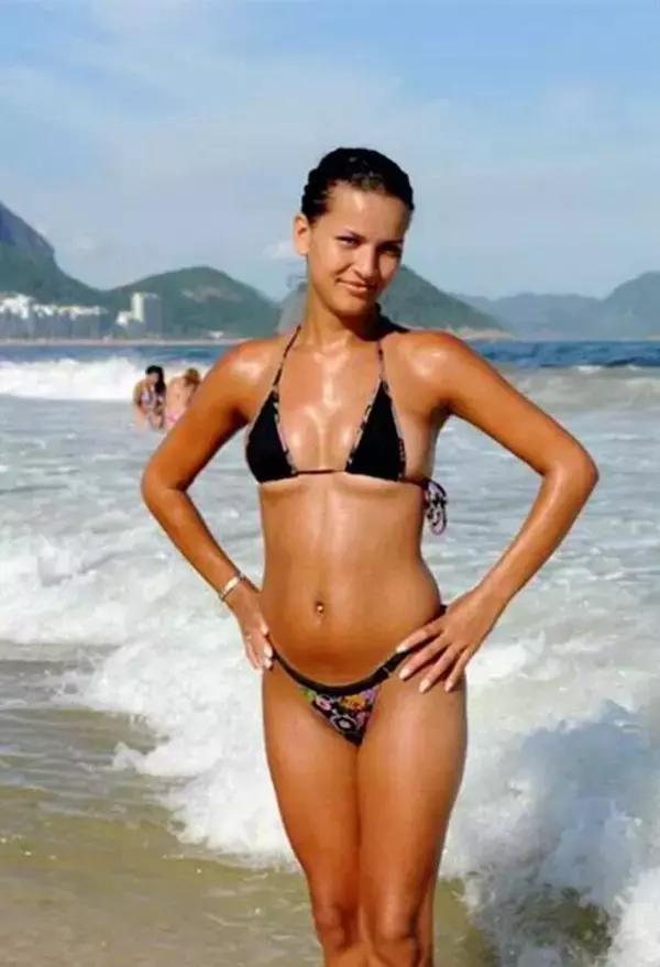 全世界的beach，究竟哪一个美女最多，哪一个又最爱裸游？