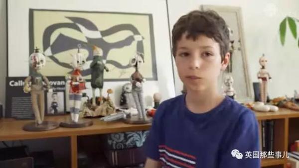 12岁，他用两年时间，做出这一整系列暗黑娃娃，有点厉害啊！