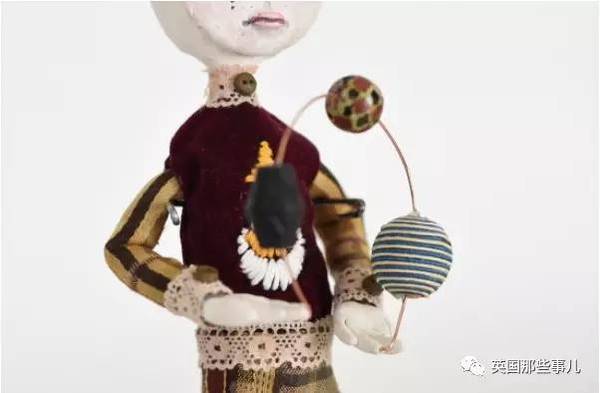 12岁，他用两年时间，做出这一整系列暗黑娃娃，有点厉害啊！