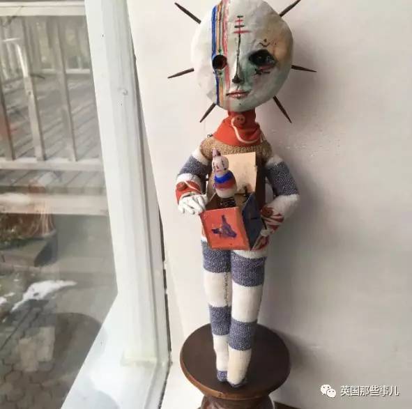 12岁，他用两年时间，做出这一整系列暗黑娃娃，有点厉害啊！