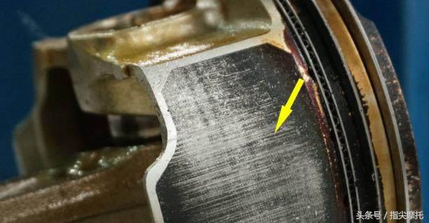 摩托车轻微烧机油换活塞环多少钱,摩托车烧机油换了缸套还烧