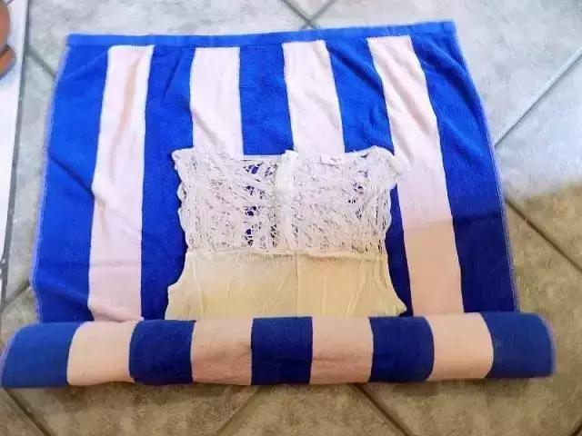 羊毛外套衣服缩水了怎么恢复原样,如何轻松解决衣服缩水问题