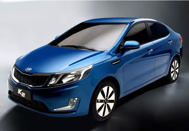 小型suv起亚k2,起亚k2两厢车值得购买吗