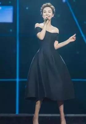 吴昕有多大的能量,从快本小透明到魅力女王