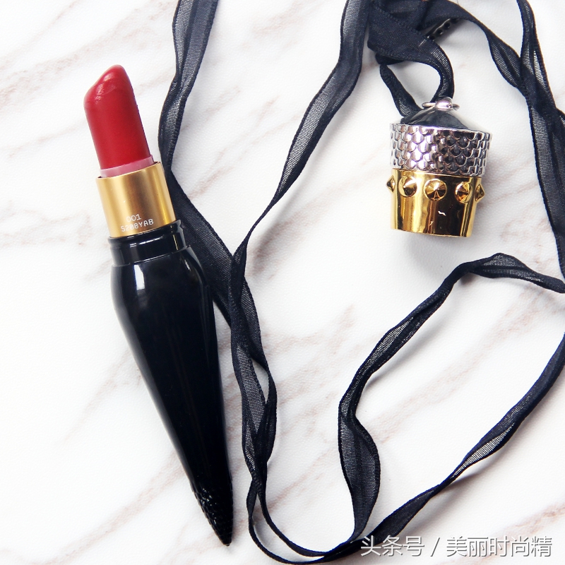 秋冬可以当口红打底的好用唇膏,秋冬必入眼影唇膏