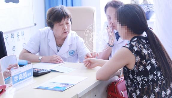 白癜风为什么治疗费用那么高,白癜风花费太贵