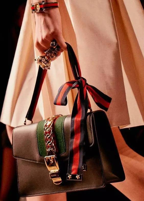 最全现货美包，超值折扣现货秒发