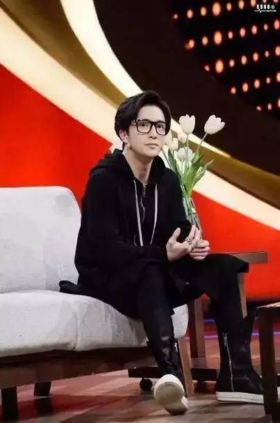 小个子内增高袜子靴,小个子增高袜靴