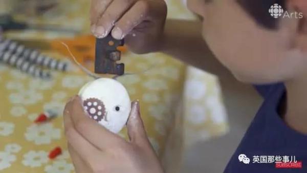 12岁，他用两年时间，做出这一整系列暗黑娃娃，有点厉害啊！