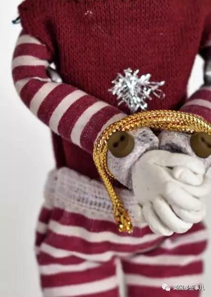 12岁，他用两年时间，做出这一整系列暗黑娃娃，有点厉害啊！