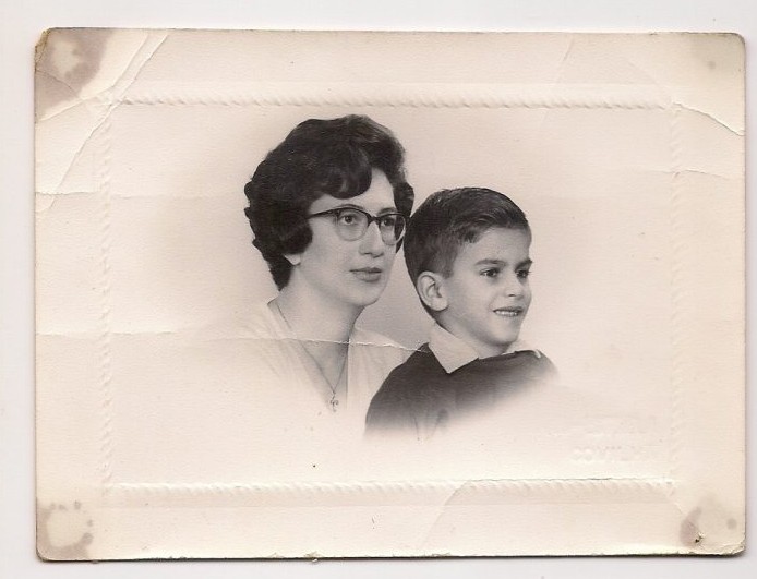 一首92岁老奶奶的情诗：爱上足球，情人节每天都过