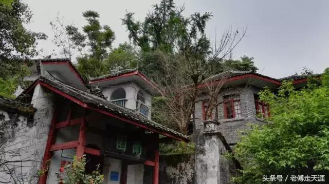 梁中与红中曾合校办学多年~两校原是亲生血缘关系