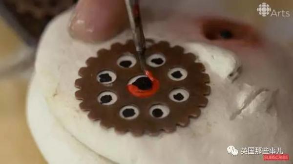 12岁，他用两年时间，做出这一整系列暗黑娃娃，有点厉害啊！