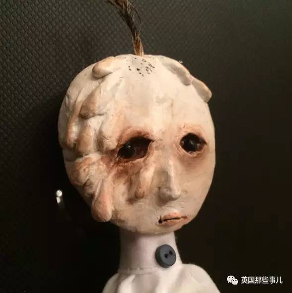 12岁，他用两年时间，做出这一整系列暗黑娃娃，有点厉害啊！