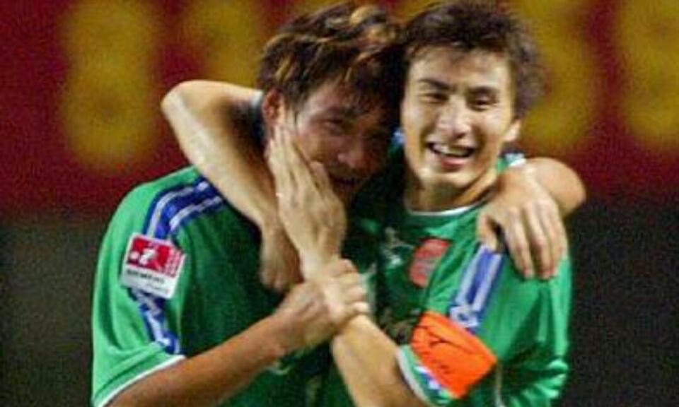 李毅护球到底像不像亨利,李毅在哪场比赛护球像亨利