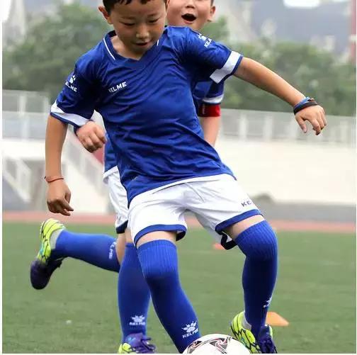 足球给人力量,足球带给了我们哪些力量