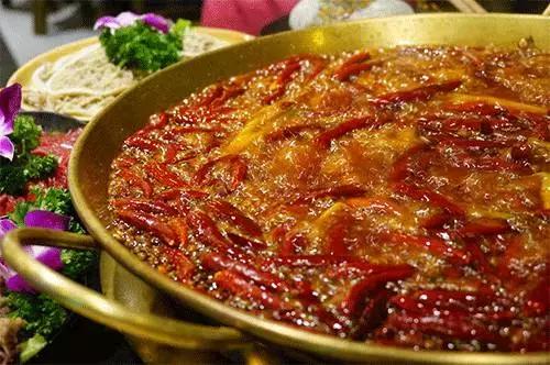 下雨成都周边好玩的地方,成都市下雨哪里室内好耍的