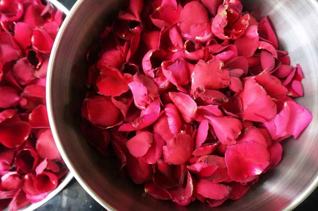 自制柠檬玫瑰酱,自制玫瑰花酱能做什么