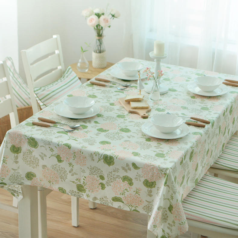 小清新餐桌桌布,餐桌桌布简单大方的