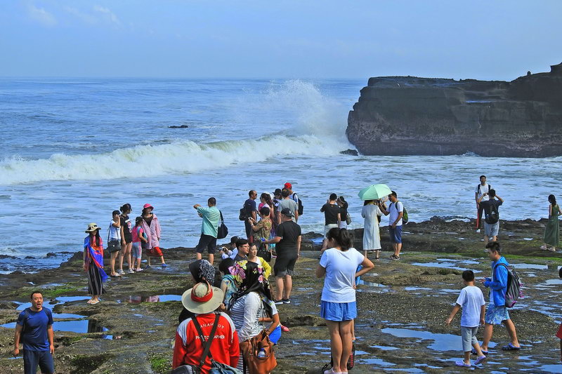 巴厘岛最大的海神庙在哪里,巴厘岛海神庙景区