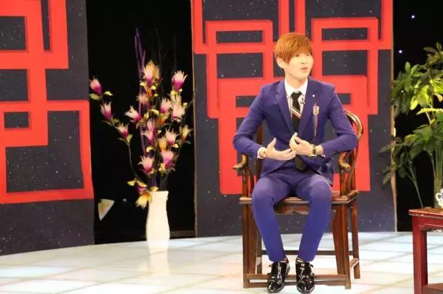 煎饼小王子周琦,煎饼先生崔冬冬椒麻鸡煎饼