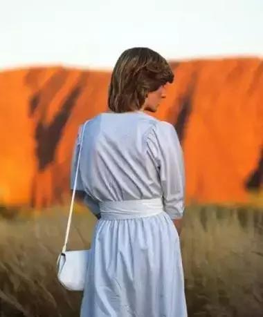 今天，20周年，多少球迷还记得当年球场上风华绝伦的英伦玫瑰？