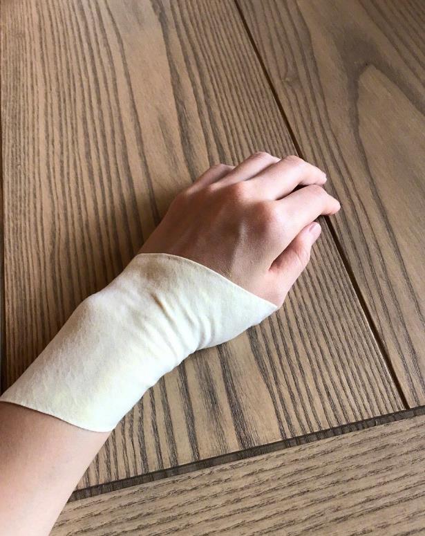 用力不当导致胳膊筋疼,用力不当手背疼痛