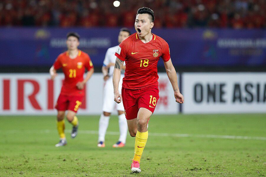 国足1-0乌兹别克郜林绝杀,别为我哭泣乌拉圭