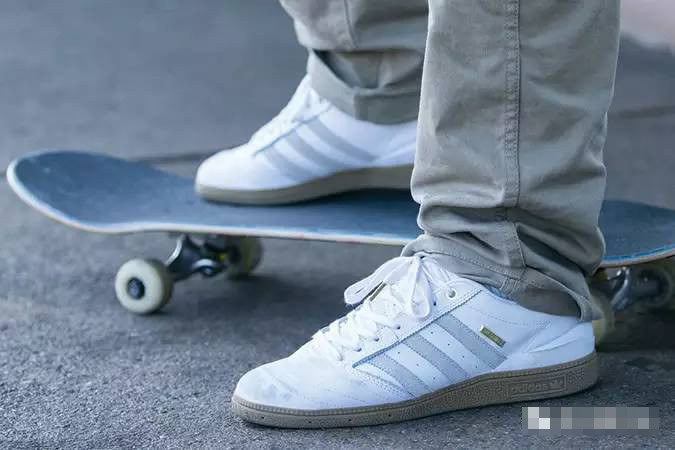 2022最潮运动鞋,2022学生新鞋推荐运动鞋