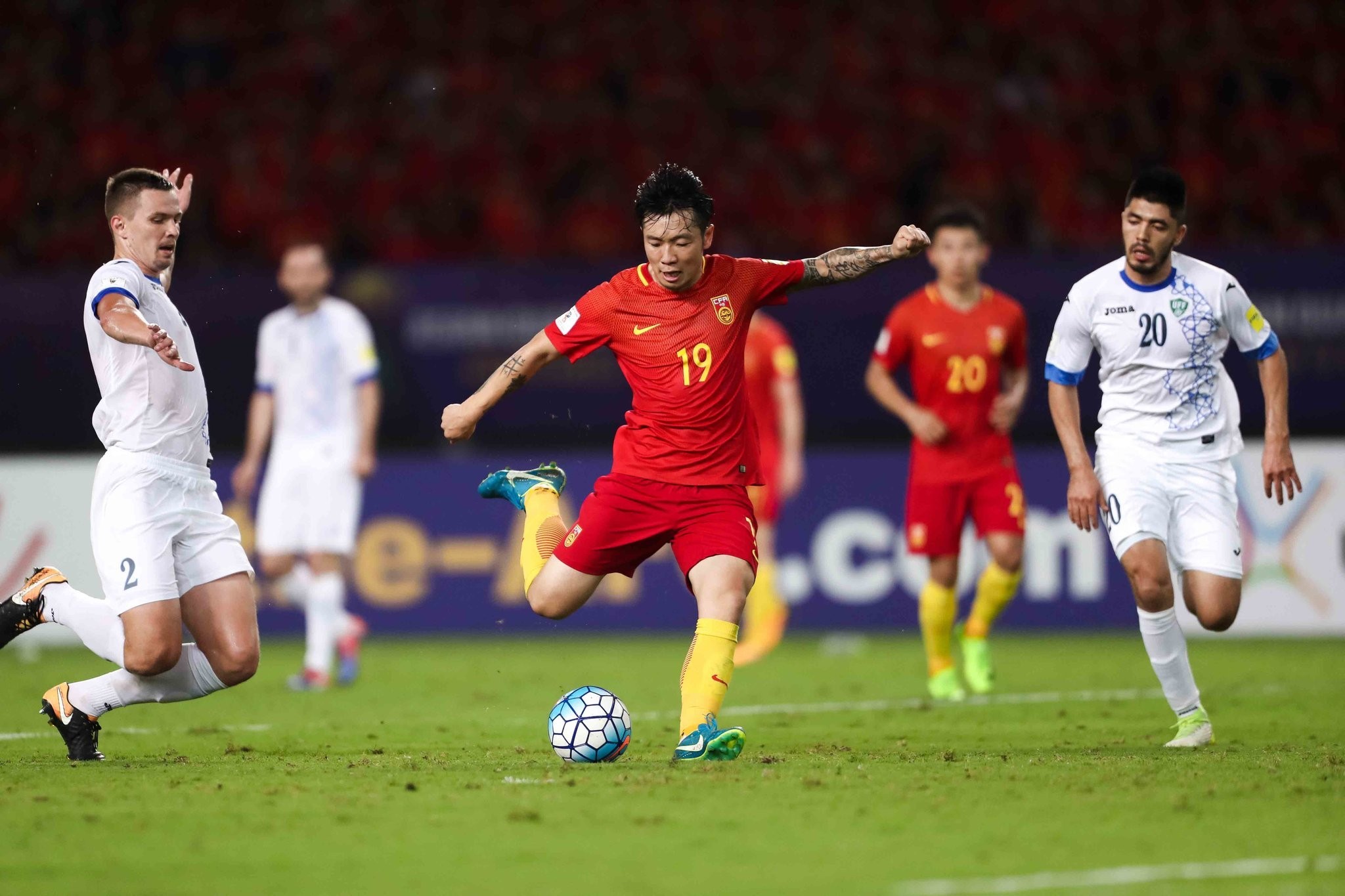 媒体评论国足1-2负于乌兹别克,国足将迎战乌兹别克斯坦比分预测