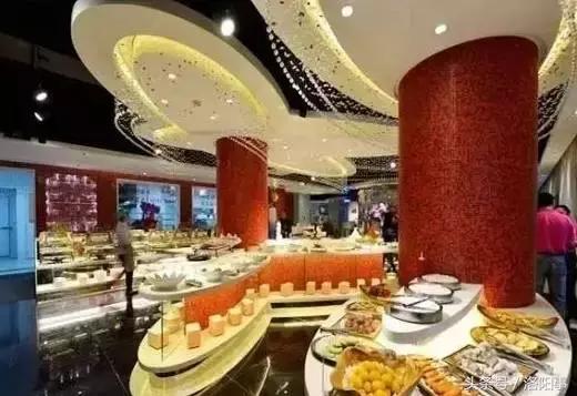 一个老外说一年之内吃遍全中国,一外国小哥声称要吃遍中国