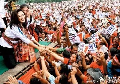 英拉兄妹现身图片,英拉兄妹的新年祝福