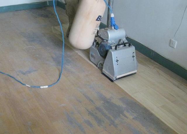 地板总是拖不干净该怎么办,地板为什么永远都拖不干净