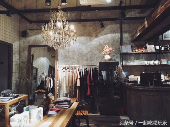 「上海」我们斗胆给上海10大网红马路排了个名！第一名竟不是武