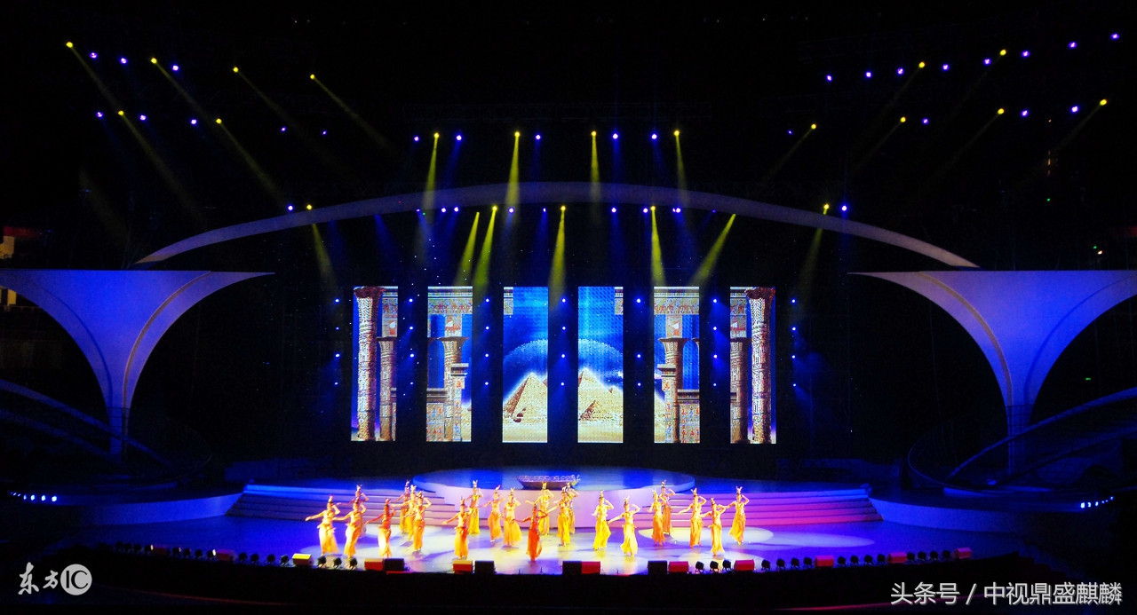 小型年会舞台设计,怎么搭建自己的舞台