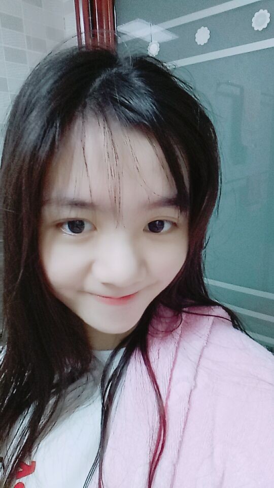 为梅西送球小哥是栾玉帅,哈梅斯罗德里格斯帅气头像