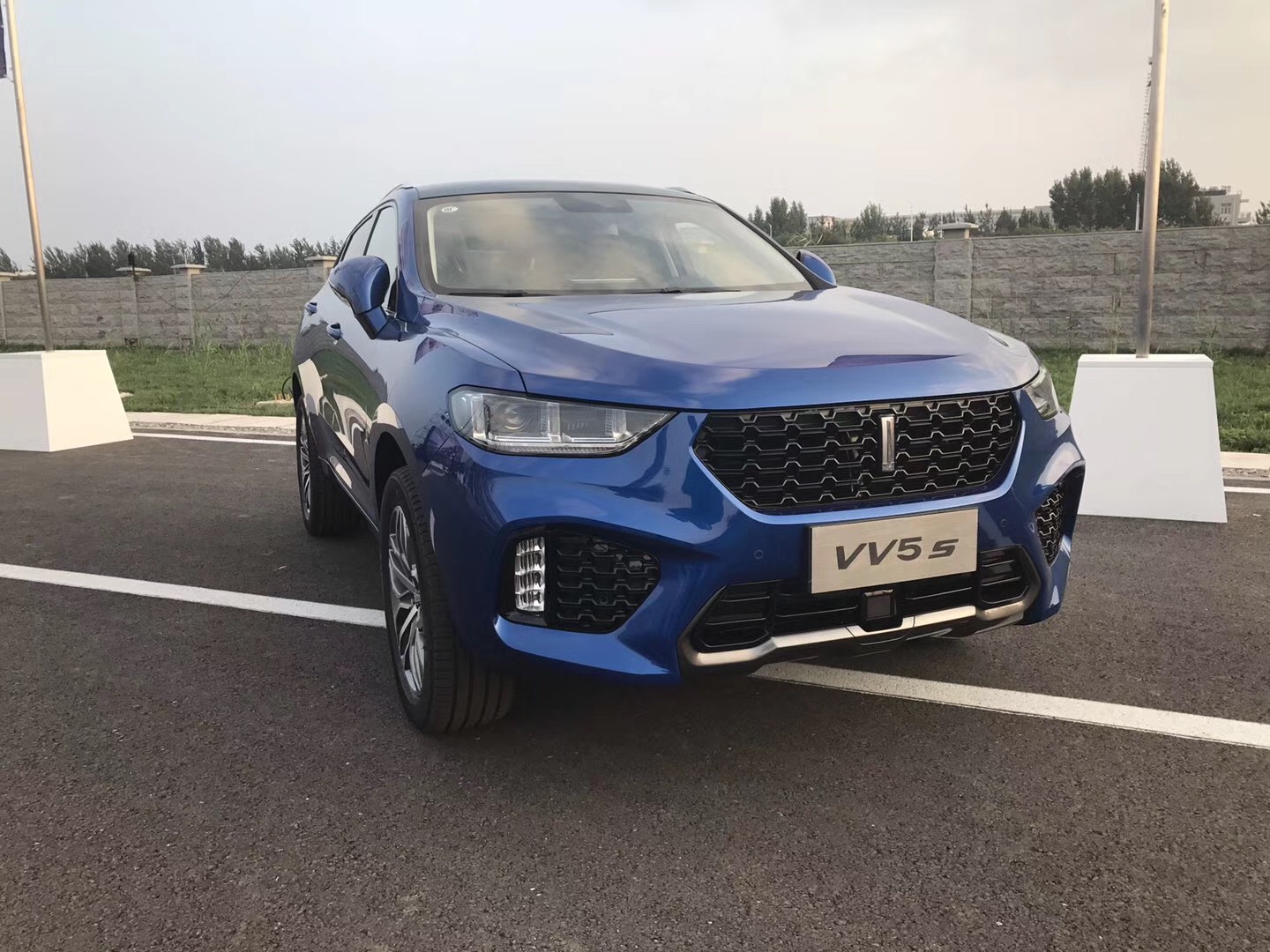 新款vv5上市12.58万起售,15万左右林肯vv5