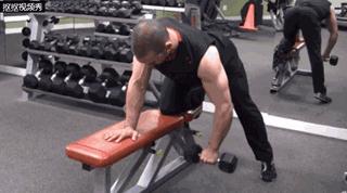 练宽肩最有效的动作,可以把肩练宽的动作