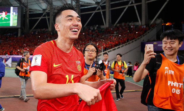 他们曾靠进攻吊打欧美列强如今已成国足冲击世界杯栋梁