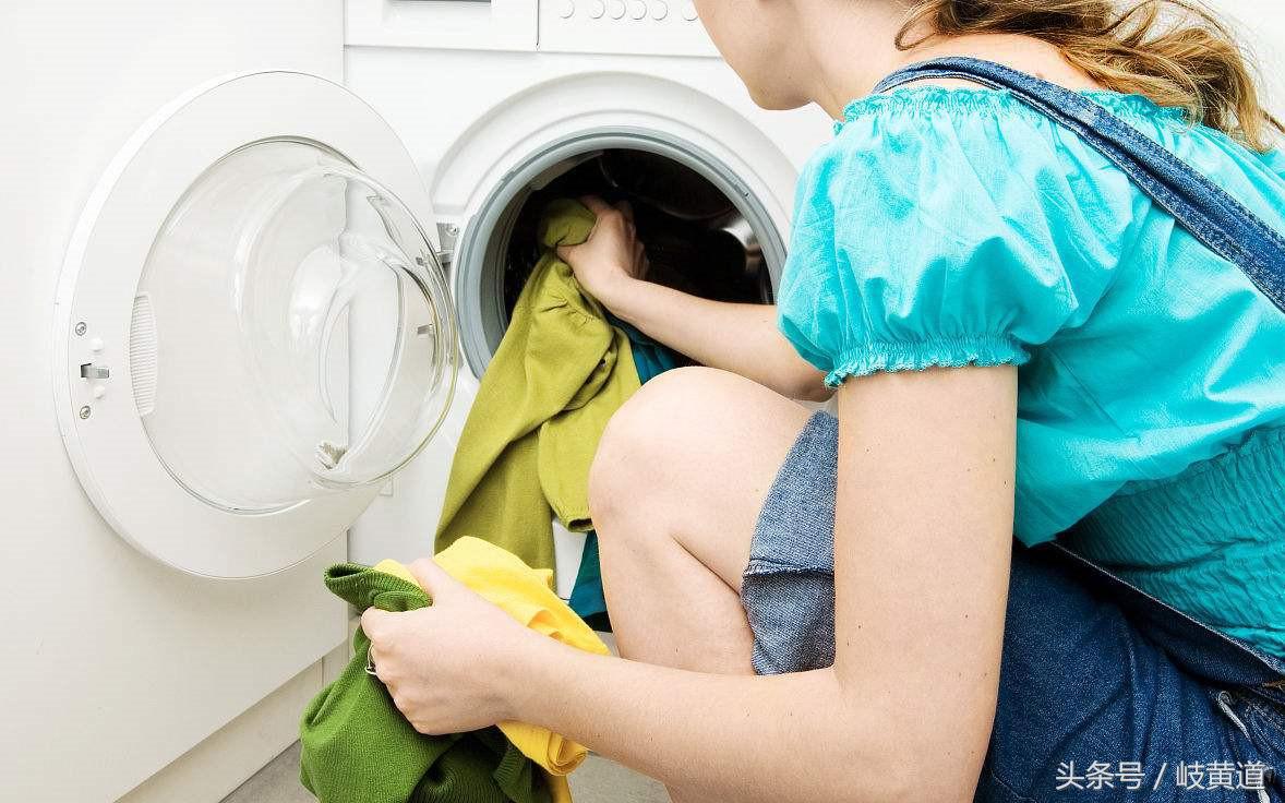 女生穿了一个星期的袜子,裤袜引发妇科炎症