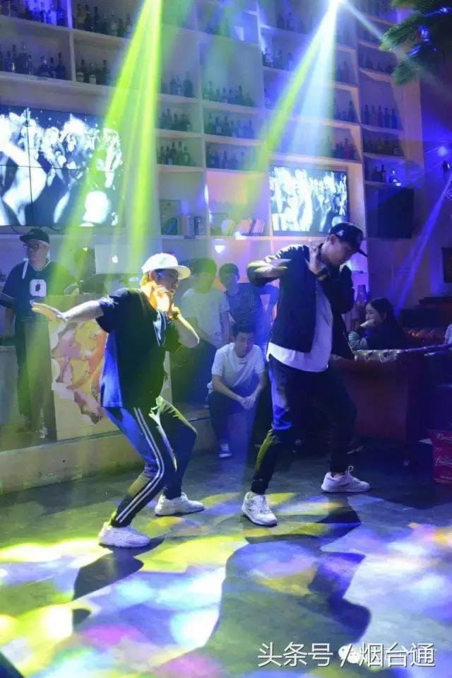 烟大校草｜舞王周欣雷，酷酷的男生，哪个不喜欢