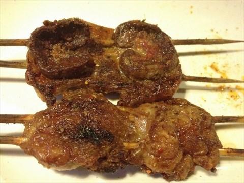 腰子含嘌呤多还是豆皮多,结石可以吃腰子吗