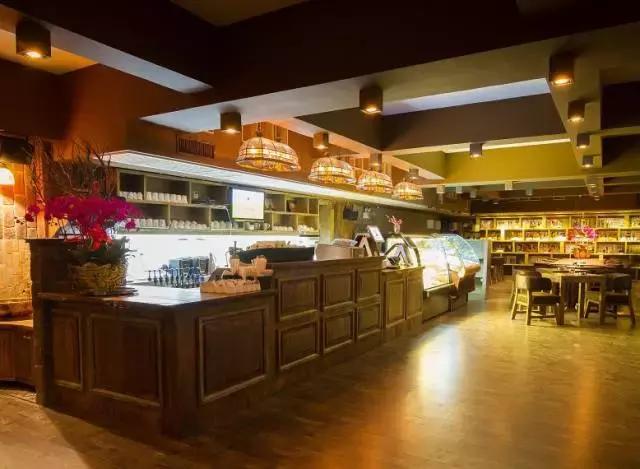 青岛适合情侣约会的美食店,青岛站适合约会的美食