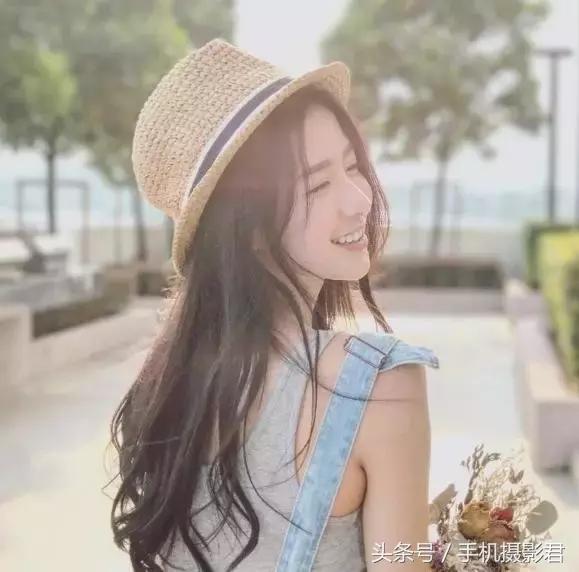 如何摆pose拍照才好看,拍照怎么摆pose最经典