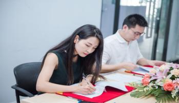 木子润——丑小鸭逆袭白天鹅