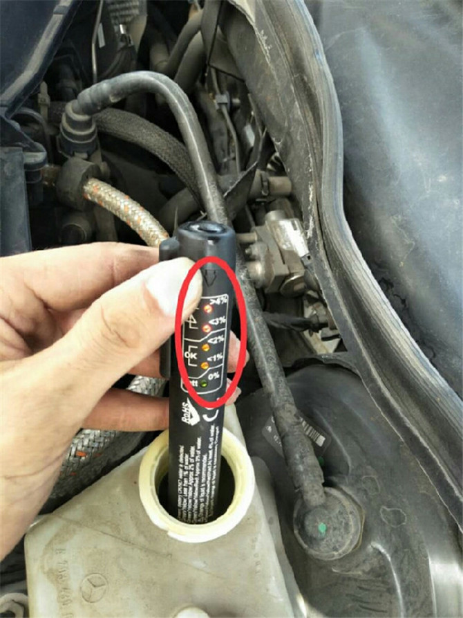 5万公里奔驰slk老车值得购买吗,10万可以买到哪款奔驰slk