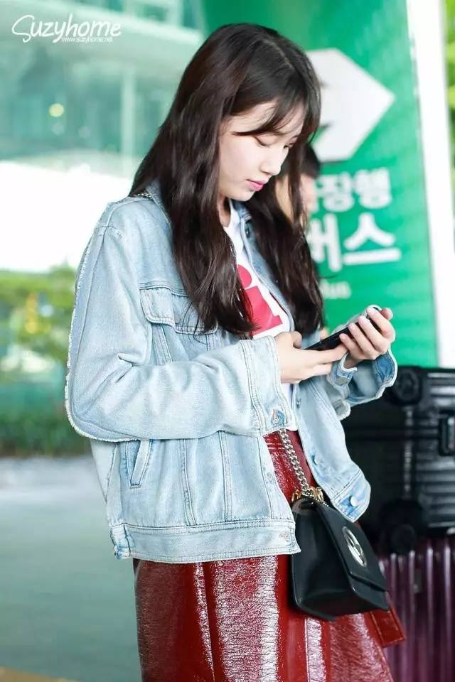 这个秋天是最时尚的单品 (今年秋天最流行的单品)